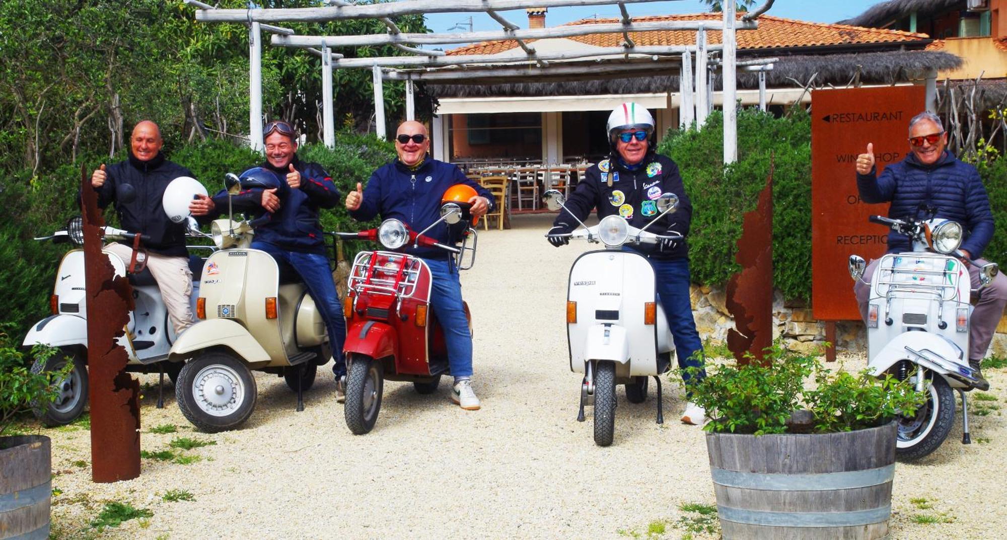 Alojamento de Turismo Rural Montefabbrello Magazzini (Tuscany)